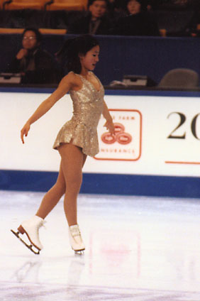 kwan83537.jpg (25687 bytes)