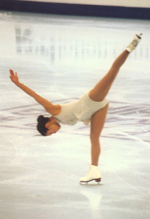 kwan84611.jpg (23310 bytes)