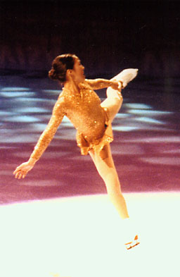 kwan85310.jpg (22750 bytes)